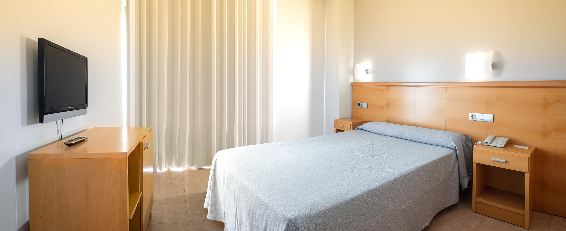 Hotel Rh Gijon & Spa กันดิอา ภายนอก รูปภาพ