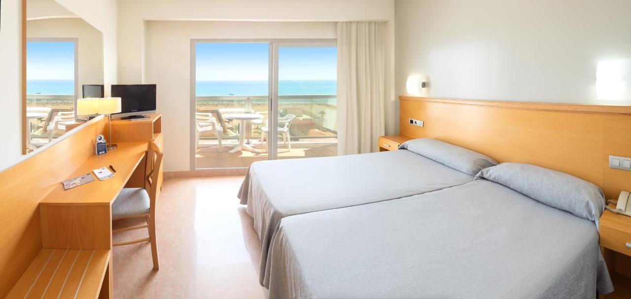 Hotel Rh Gijon & Spa กันดิอา ภายนอก รูปภาพ